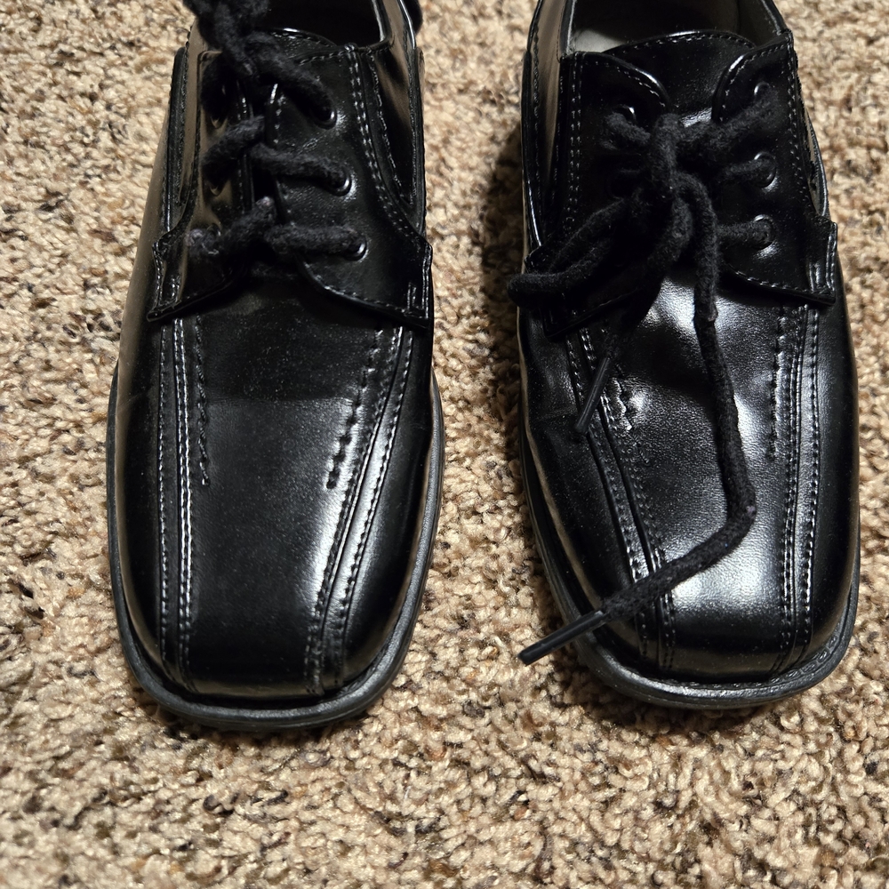*Size 10* Stacy Adams* Black Dress Shoes With Laces*
